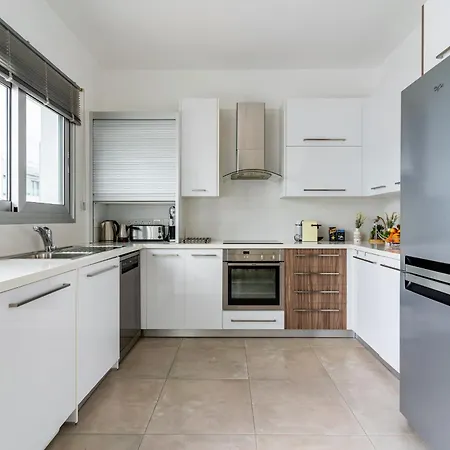 Corali In Pernera Protaras Paralimni